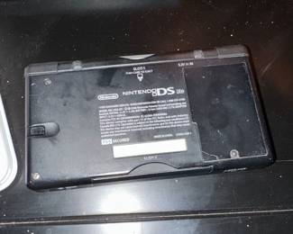 Nintendo DS lite