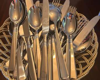 Henckels Metrona 18/10 Stainless Steel Flatware 