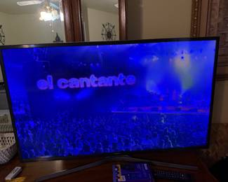 40" Samsung smart TV