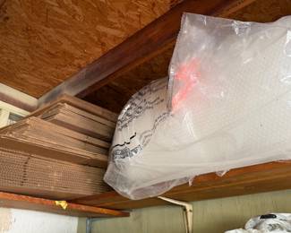 box flats and roll bubble wrap
