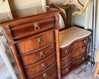 9-drawer dresser with mirror