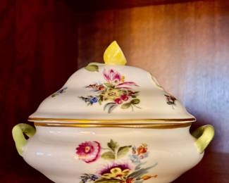 Small Herend Lidded Tureen. Photo 1 of 3. 