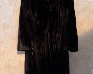 Mink Coat. Size S / M. 