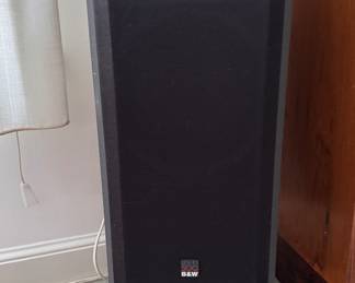 Pair of B & W Series 500 Standing Floor Speakers. Each Measures 28" H x 10" W.  Photo 1 of 2. 