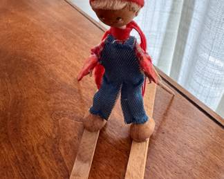 Vintage Skier Figurine. Photo 1 of 2. 