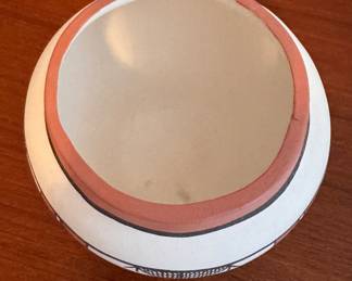 Isleta Pueblo Native American Pottery Signed By Artist. Measures 4.5" H x 7" D. Photo 3 of 4.