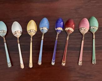 Set of 8 Silver Gilt & Enamel Demi Tasse Spoons Sourced from C. Barrett & Co, London. Photo 2 of 2.