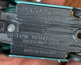 Dinky Toys Type E Jaguar, Dinky Toys Astor Martin & Corgi Toys Mercedes Benz 650 SL Toy Cars. Photo 3 of 4. 