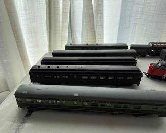 HO Scale Trains by Bachmann, Con-Cor & Rivarossi. HO Track Available, Too. Photo 2 of 6. 