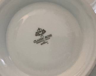 Rosenthal Classic Rose Rosenthal Classic Rose Scallop Rim Plate. Photo 2 of 2. 