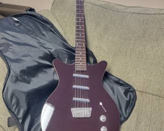 Danelectro Triple Divine Guitar burgundy