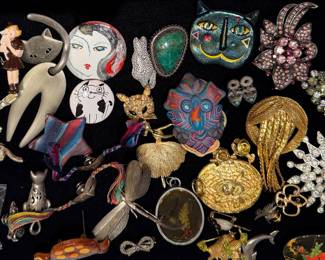 Statement Brooches