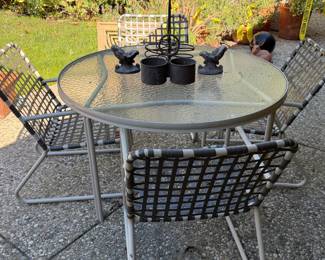 Lido Patio Dining by Brown Jordan