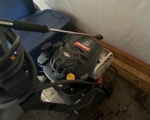 Briggs & Stratton power washer