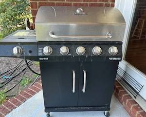 Char-Broil gas grille
