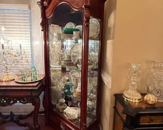 	#45	Pulaski Furniture Lighted Display Cabinet 31x16x81	$325 				