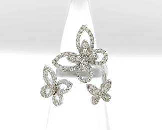 Elegant Graff Butterfly Silhouette ring crafted in 18K white gold and set with brilliant-cut diamonds. The design showcases Graff’s iconic butterfly motif with delicately pavé-set diamond wings arranged in an openwork silhouette, creating a light and graceful appearance on the hand. A refined and feminine creation that reflects Graff’s exceptional craftsmanship and mastery of diamond jewelry.