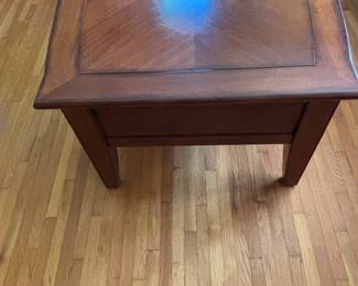 Picture 116 Available for presale - Coffee Table - $60 (one matching end table - $40 - photos coming)