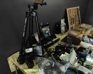 Vintage Camera 35 / 50 mm , Electronics and Jewelry