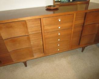 Johnson Carper Fashion trend dresser.