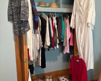 Petite women’s clothing 