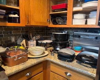 Small appliances cookware