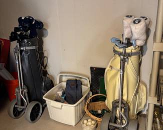 Golf clubs bags caddy