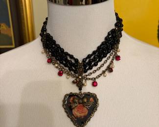 Rare Betsy Johnson stunning choker