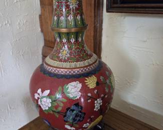 Cloisonné Vase with Floral Motif