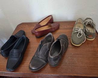Assorted Men's Casual Shoes: Loafers, Slip-ons, and Boat Shoes