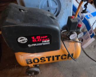 BOSTITCH 1.5 HP 6.0 Gallon Oil-Free Portable Air Compressor BTFP02012