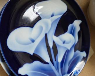 Sango Quadrille Black Lilies Plate