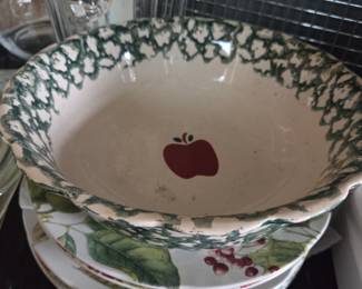 Vintage Franciscan Apple Pattern Ceramic Bowl