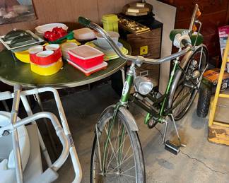 Schwinn girls bicycle Vintage