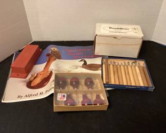 Wood carving tools