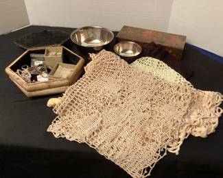 Doilies & vintage boxes