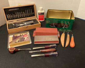 Wood carving tools