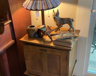 Wonderful stained glass lamp with Keystone stereo viewer and cabinet of cards ( extremely rare set)