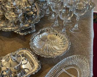 Set of ten Towle crystal water goblets 