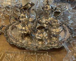 Wonderful tea service with tray
