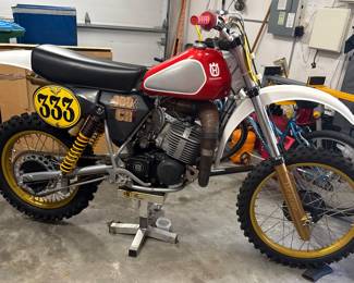 1982 Husqvarna 430 CR Dirt Bike. Completely restored. 