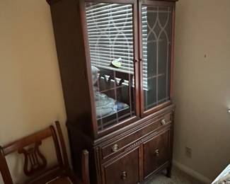 Hepplewhite cabinet (very nice) 