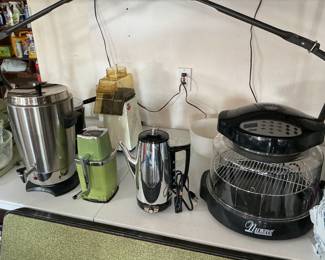 Kitchen appliances