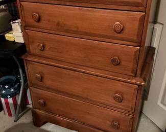 Mid-century five drawer maple dresser