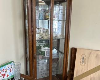Lighted curio cabinet