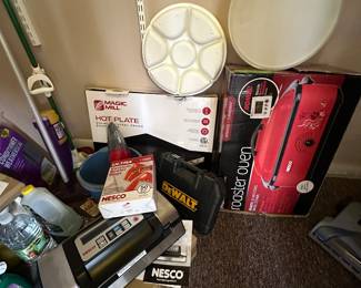 More kitchen miscellaneous....