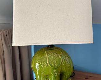 Ceramic elephant table lamp