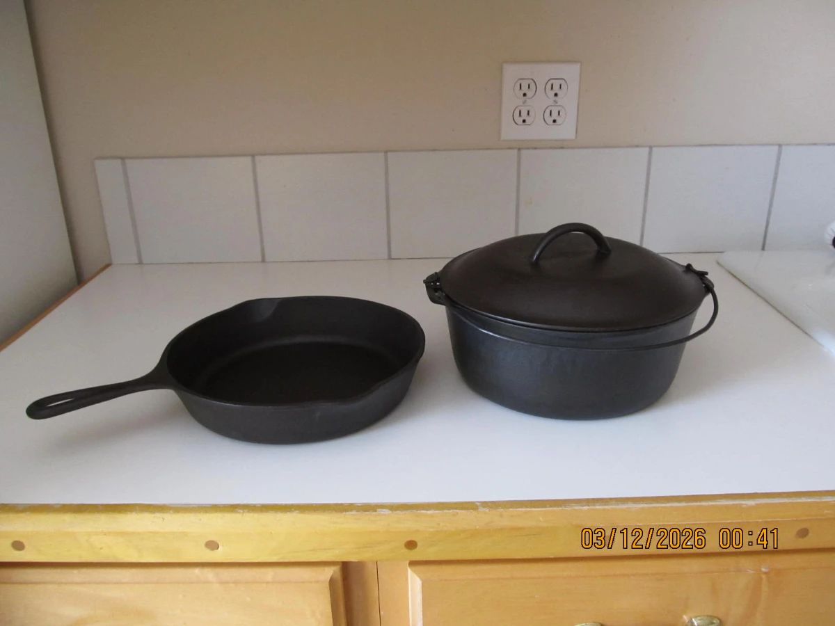 Cast Iron Dutch Oven and Skillet