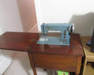 Vintage sewing maching