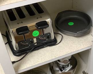 4 slice toaster or English muffin.